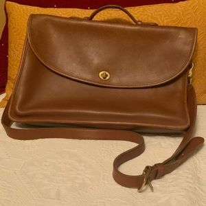 Beautiful brown Vintage Coach briefcase